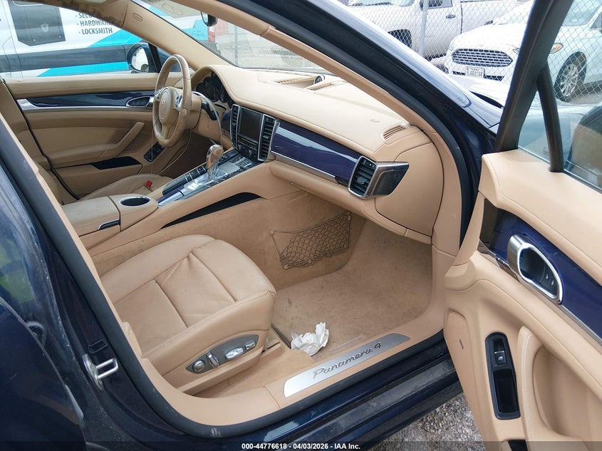 2014 Porsche Panamera