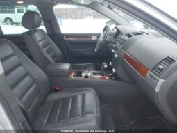 
										2006 Volkswagen Touareg full									