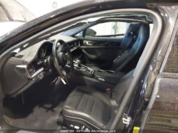 
										2021 Porsche Panamera full									