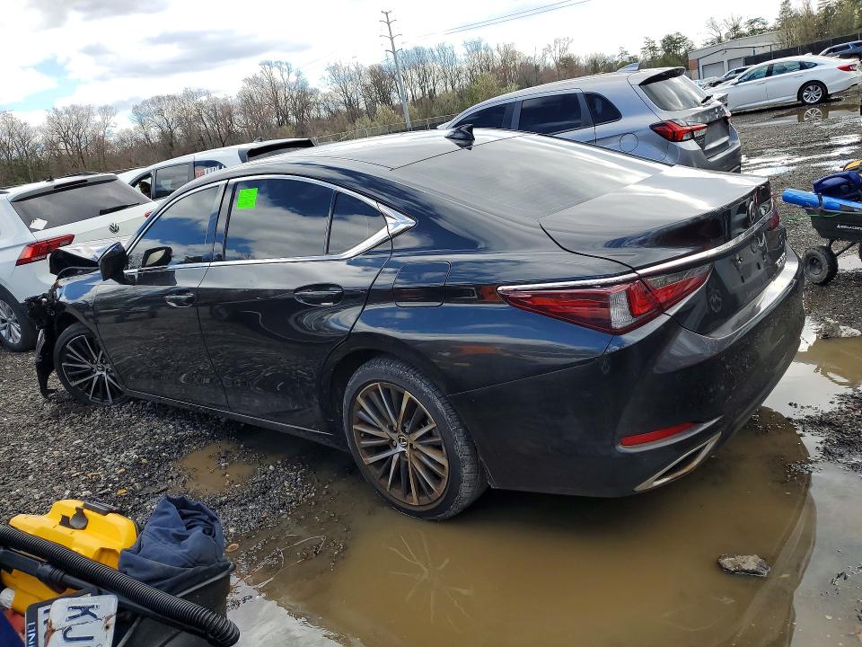 2024 Lexus ES