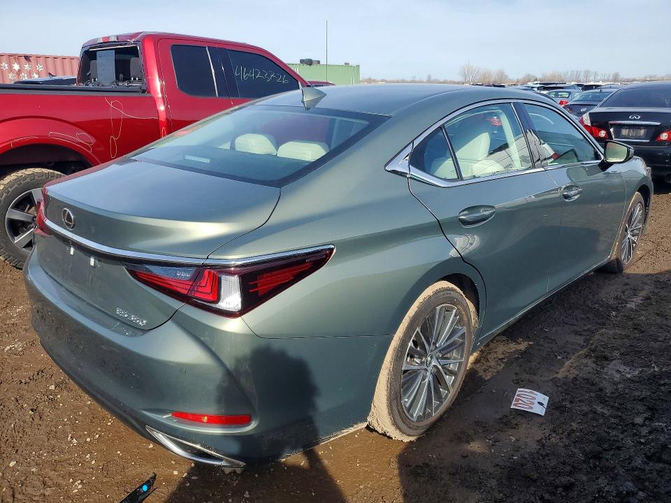 2025 Lexus ES