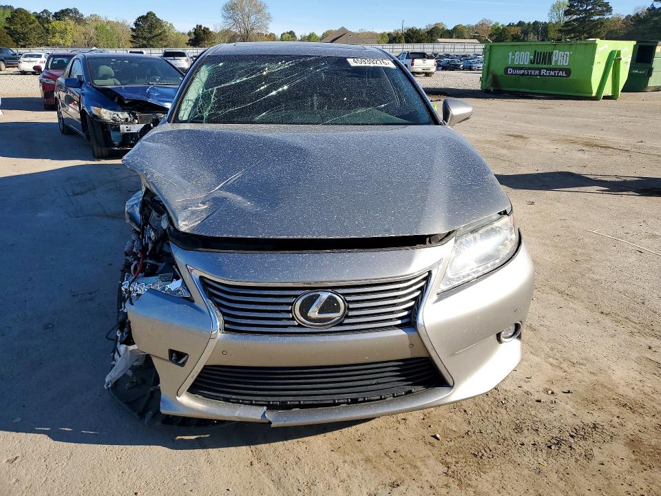 2015 Lexus ES