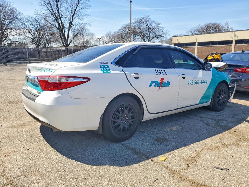 2016 Toyota Camry sola
