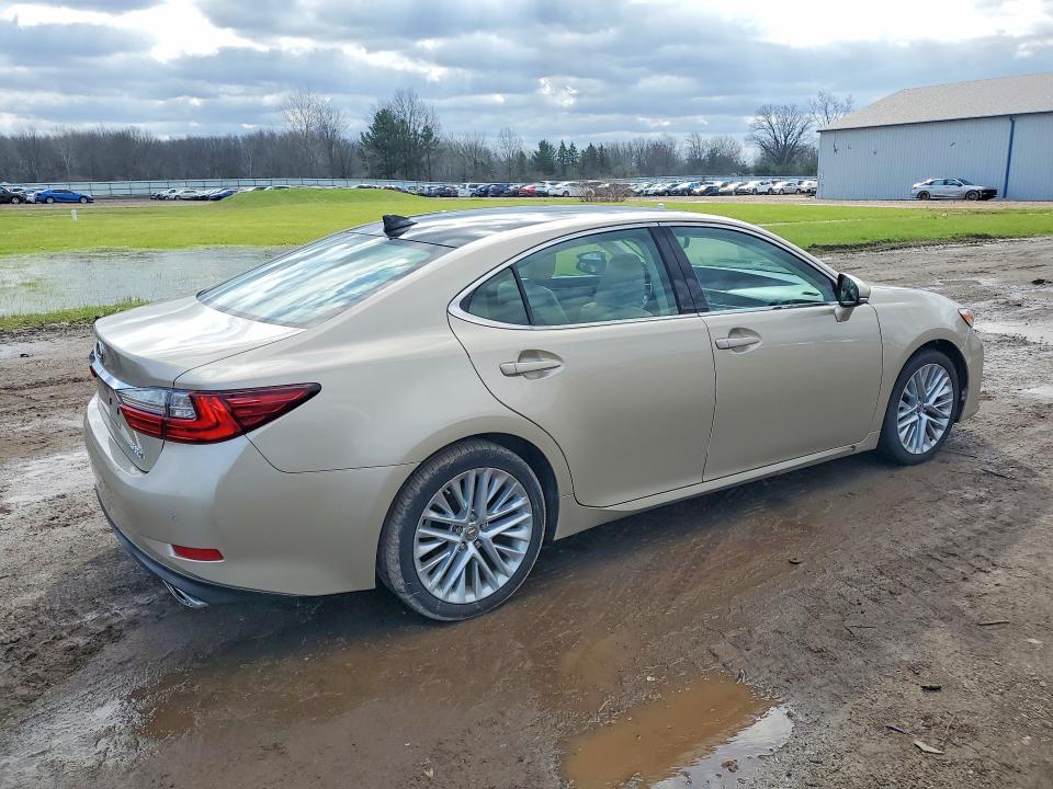 2018 Lexus ES