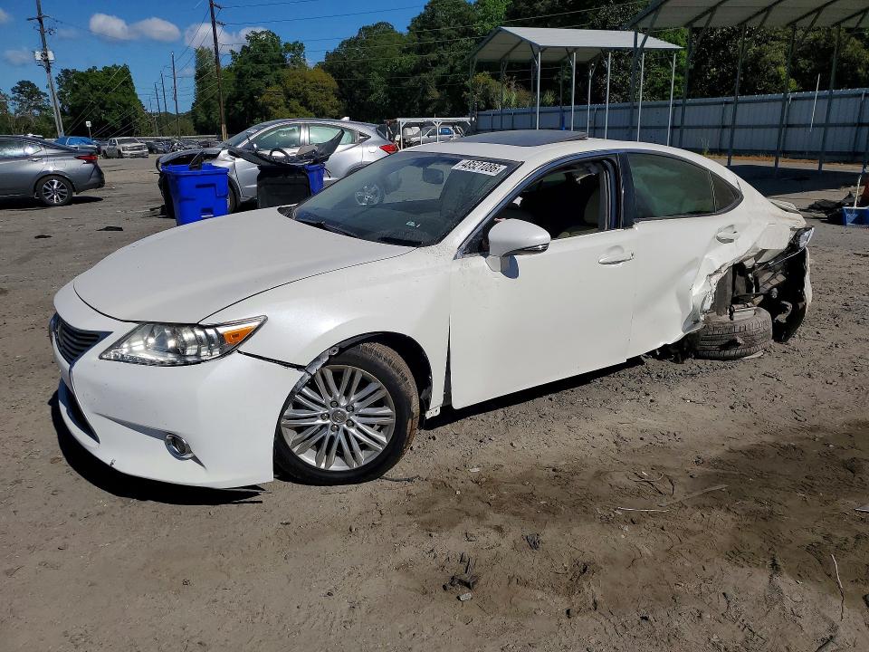 2015 Lexus ES