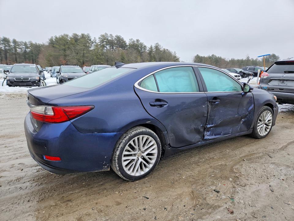 2016 Lexus ES