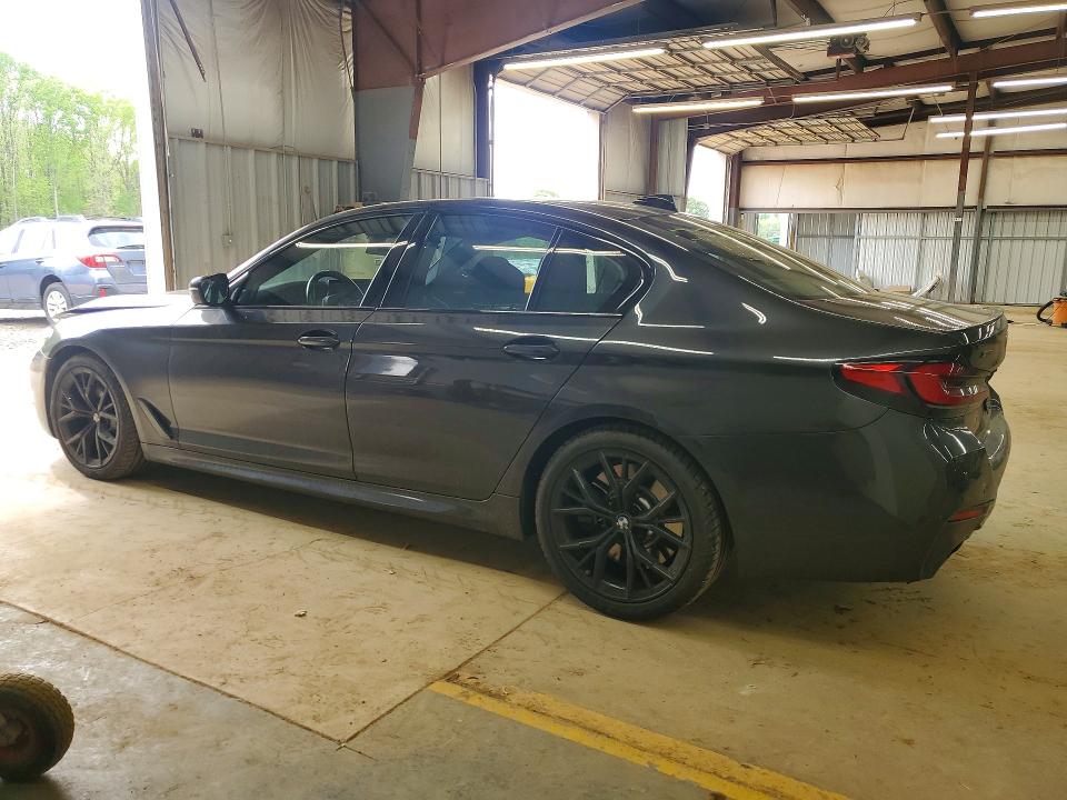 2022 BMW M5