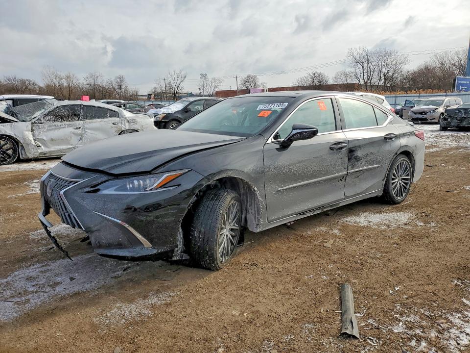 2022 Lexus ES