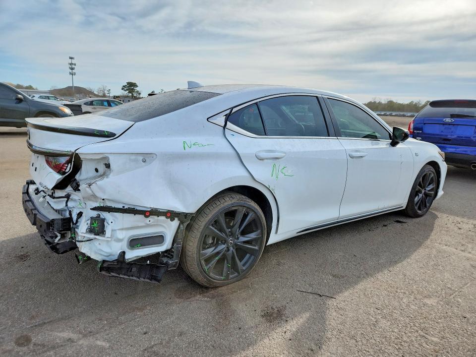 2025 Lexus ES