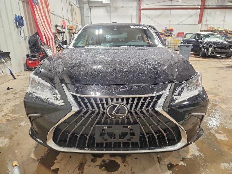 2025 Lexus ES