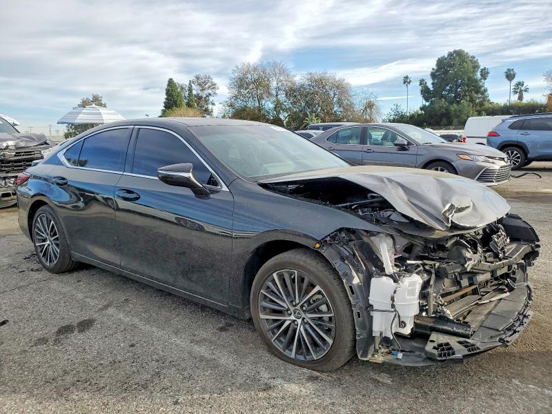 2025 Lexus ES