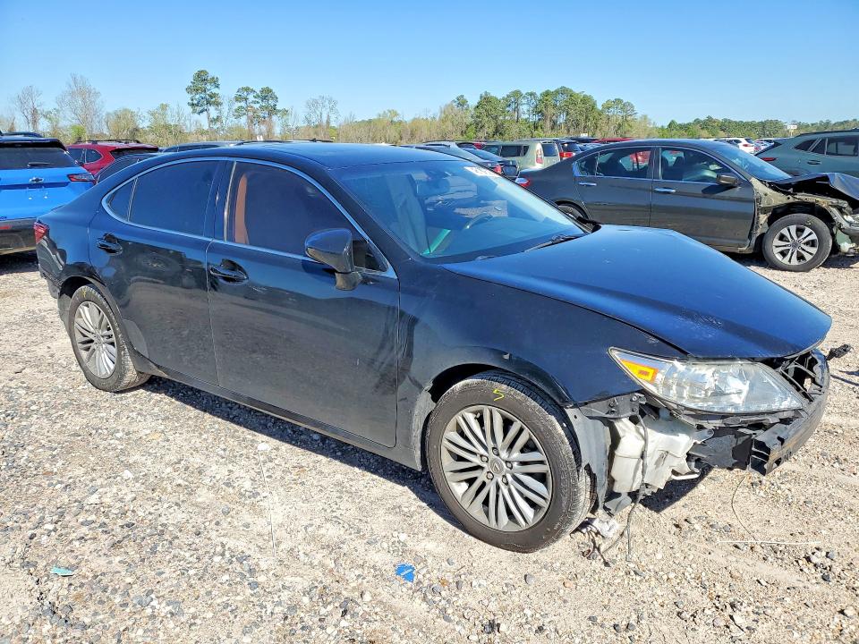 2015 Lexus ES