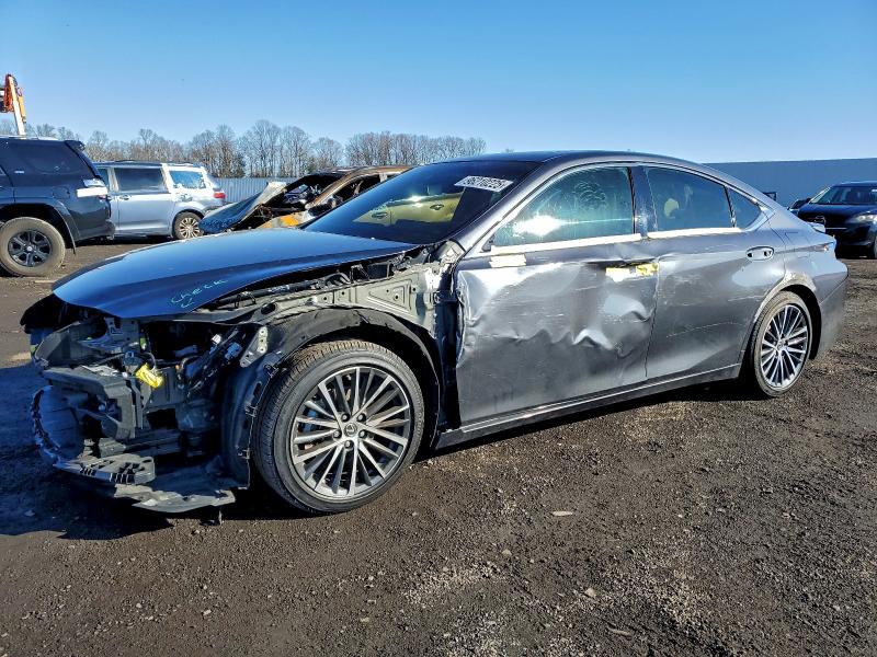 2023 Lexus ES