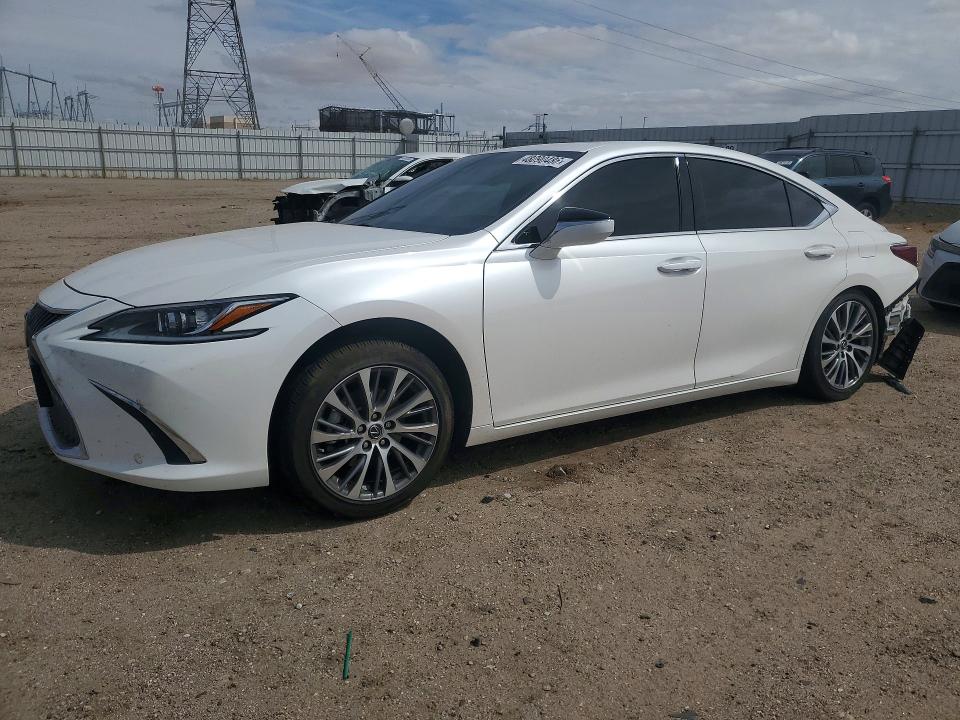 2020 Lexus ES