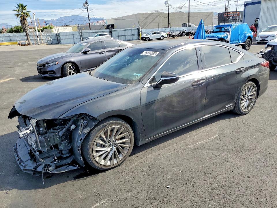 2022 Lexus ES
