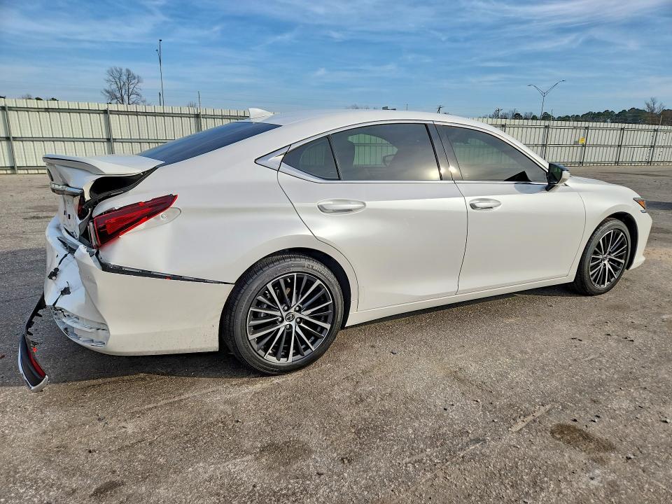 2024 Lexus ES
