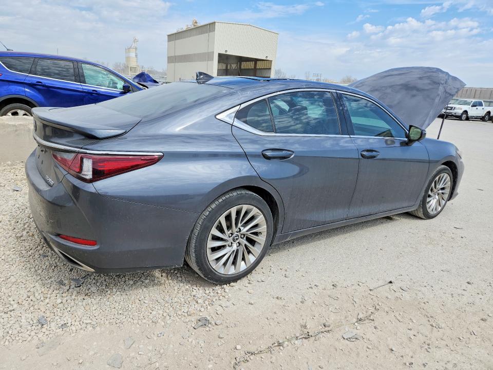 2023 Lexus ES