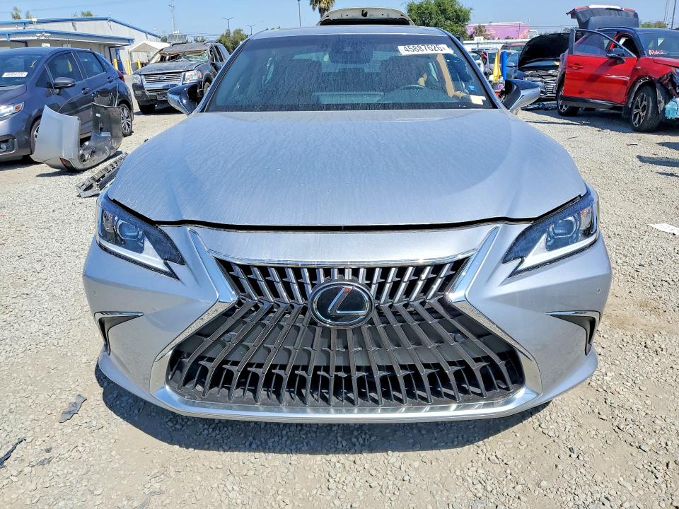 2023 Lexus ES