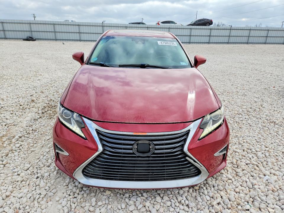 2016 Lexus ES