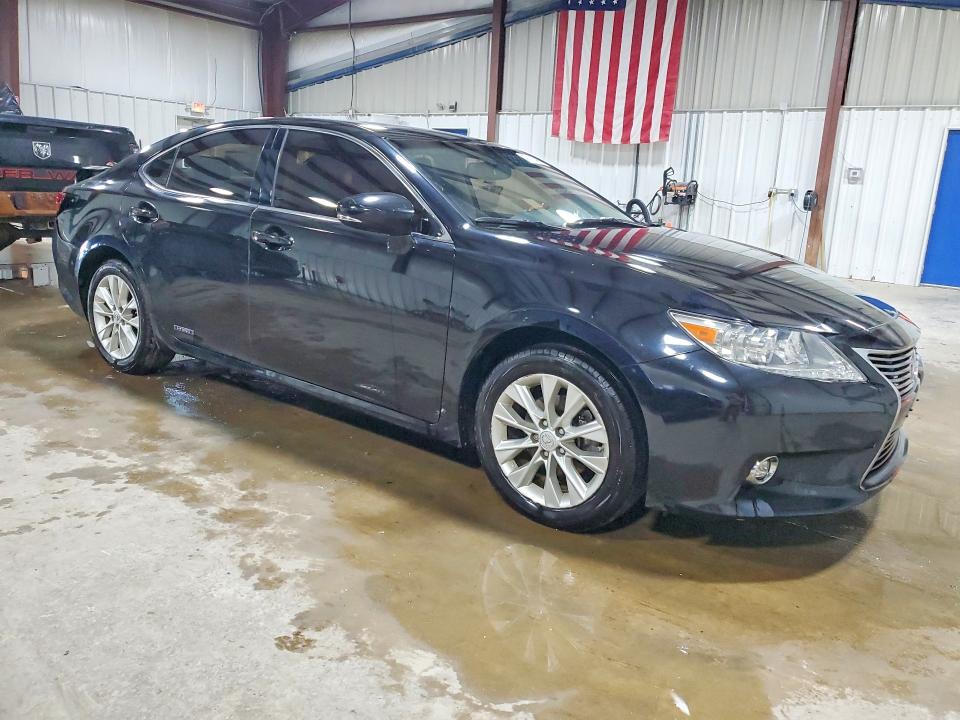2015 Lexus ES