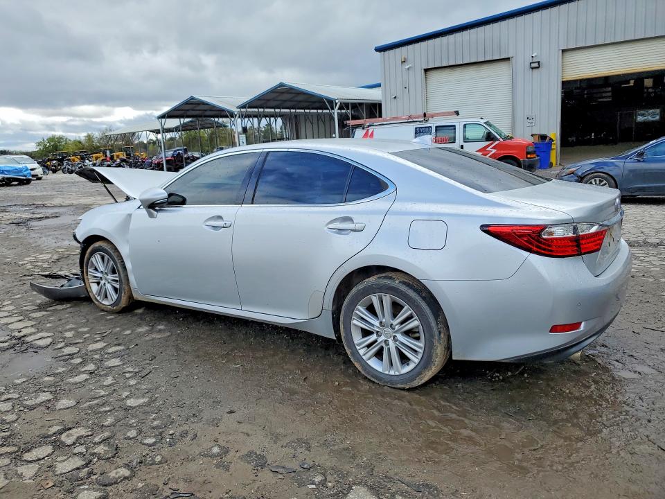 2015 Lexus ES