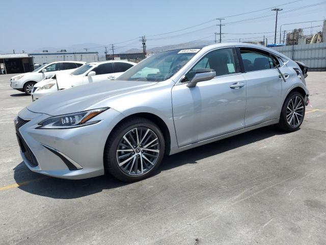 2025 Lexus ES