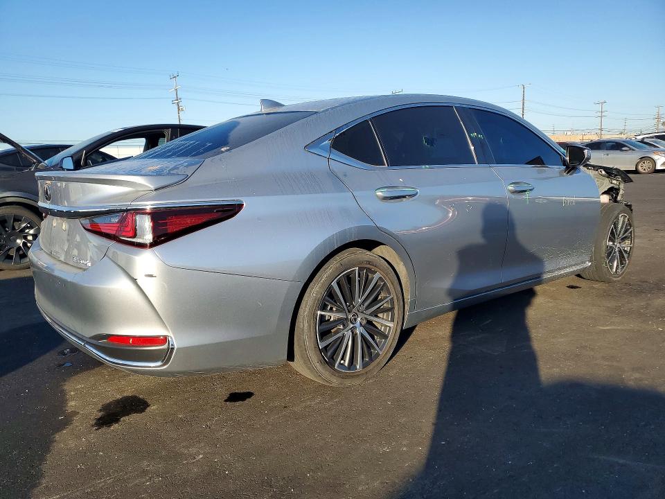 2024 Lexus ES