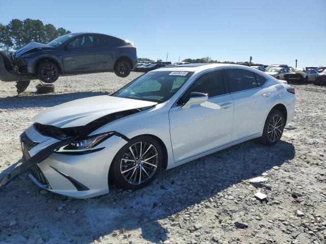2025 Lexus Es300