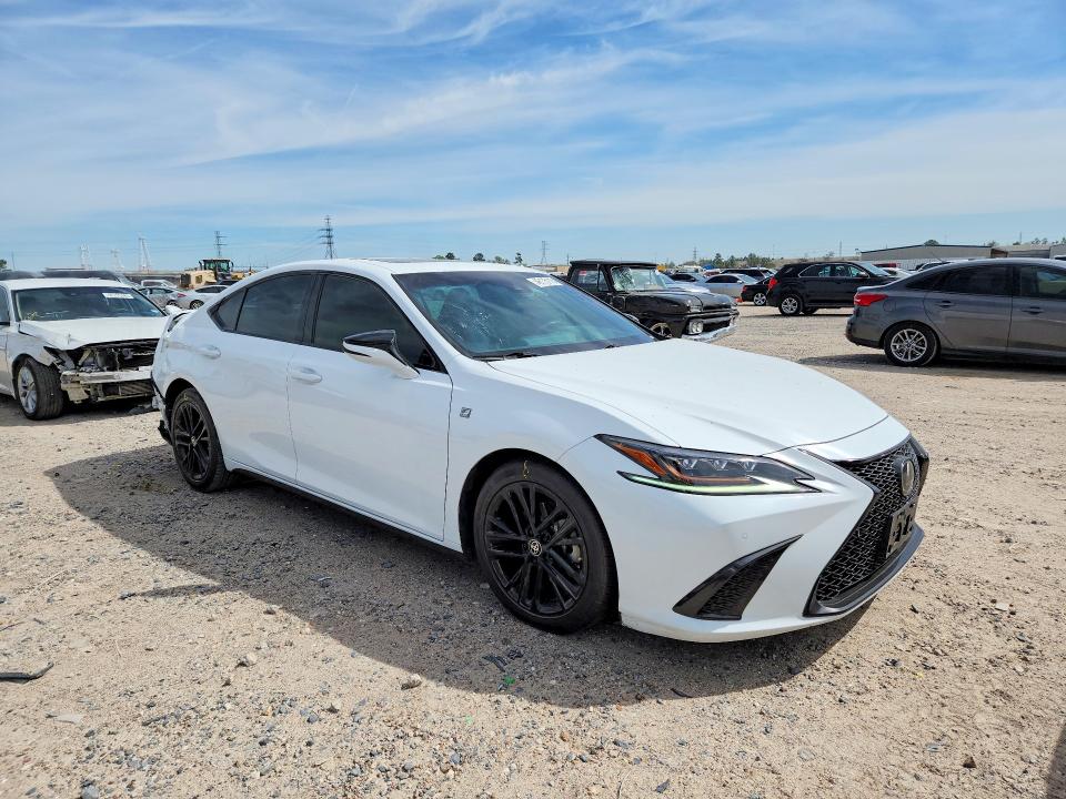 2019 Lexus ES