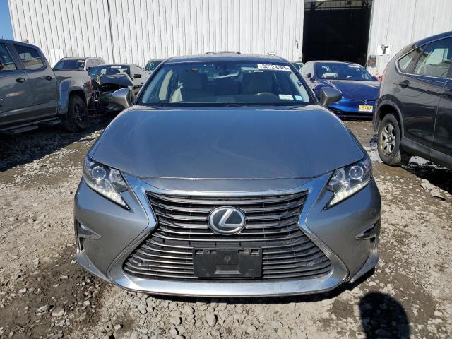 2016 Lexus ES