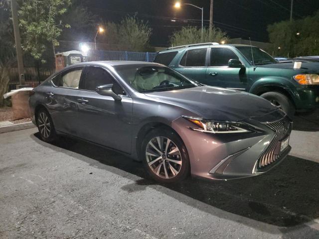 2019 Lexus ES