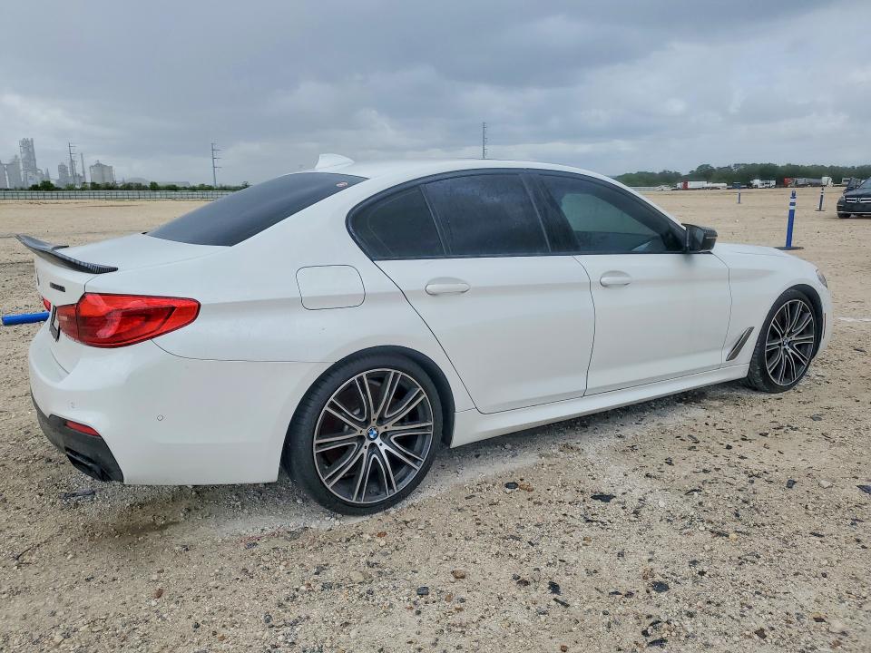 2020 BMW M5