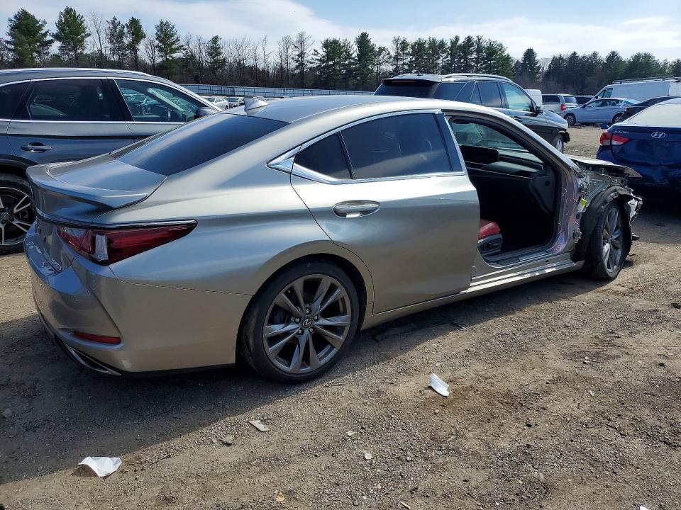 2019 Lexus ES