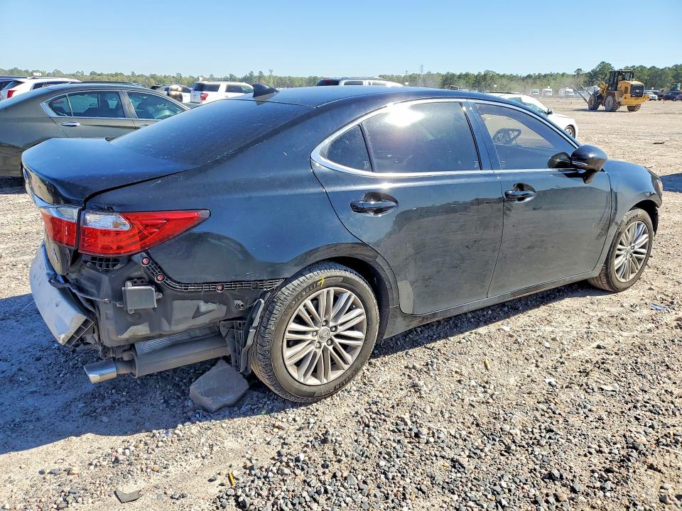 2015 Lexus ES