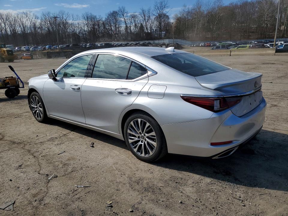 2021 Lexus ES