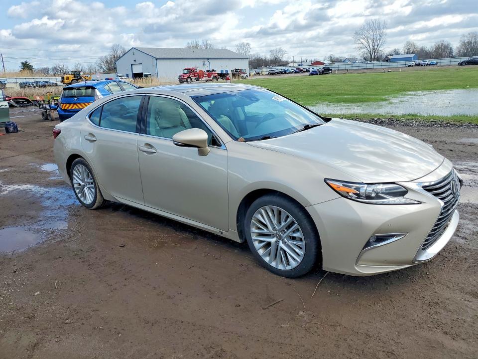 2018 Lexus ES