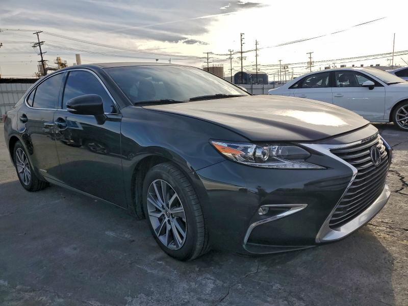 2018 Lexus ES