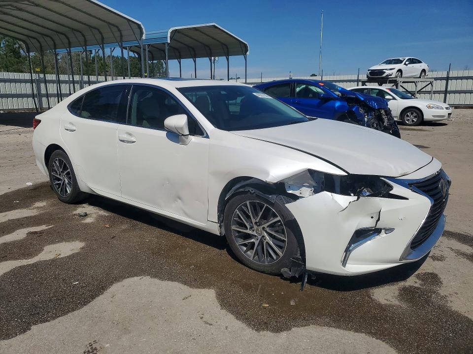 2018 Lexus ES