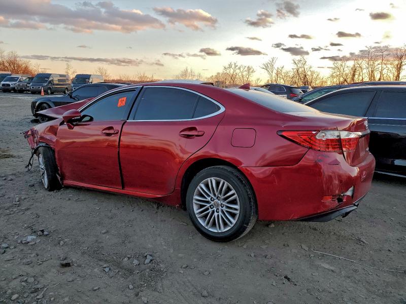 2015 Lexus ES