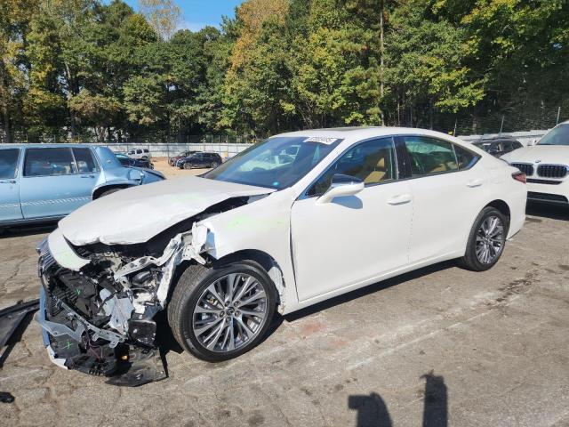 2021 Lexus ES