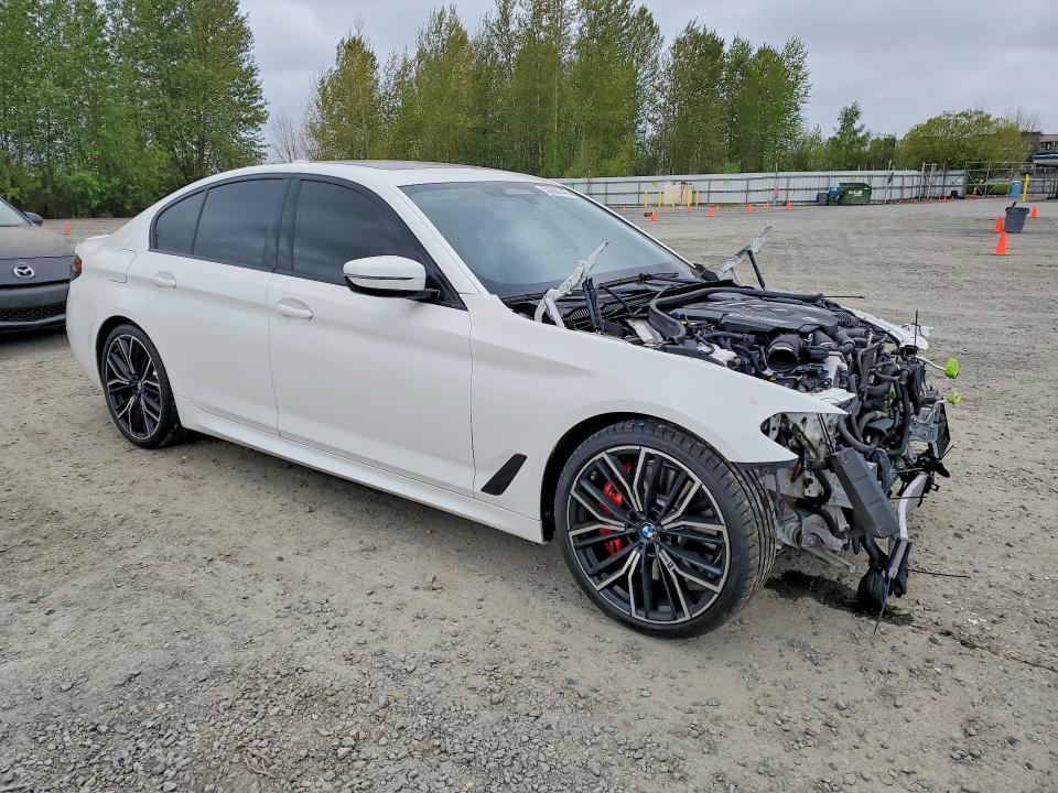 2022 BMW M5