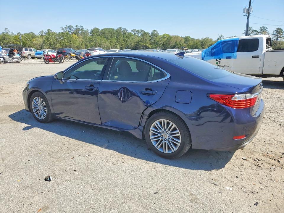 2015 Lexus ES