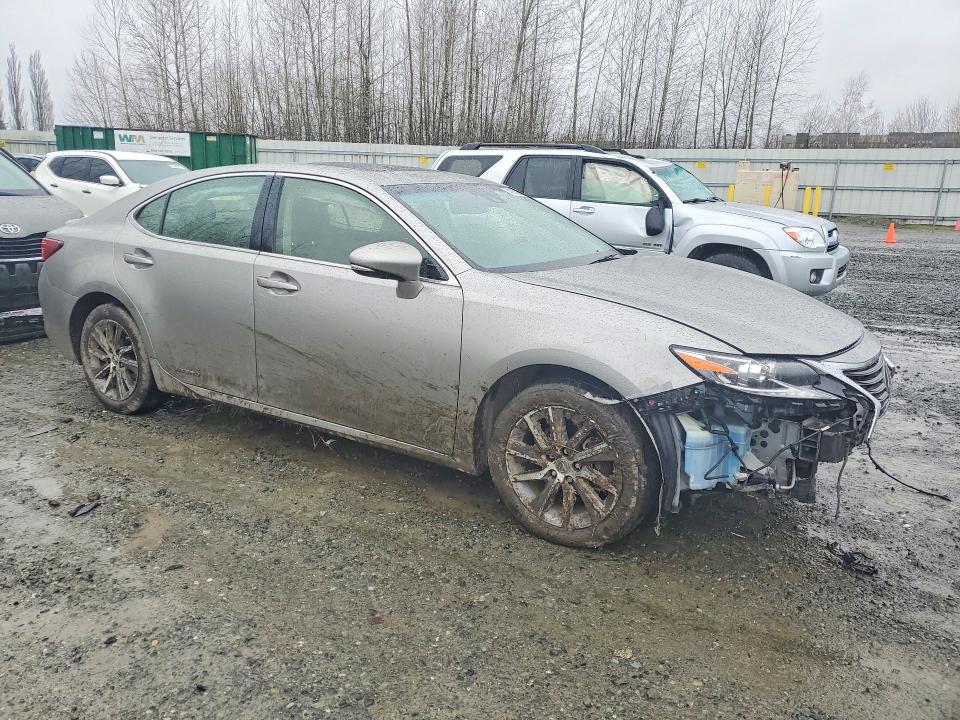 2017 Lexus ES