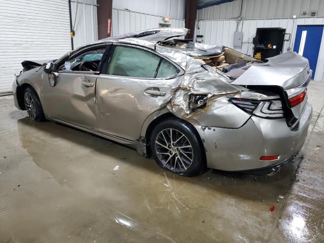 2016 Lexus ES
