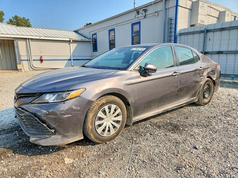 2020 Toyota Camry sola
