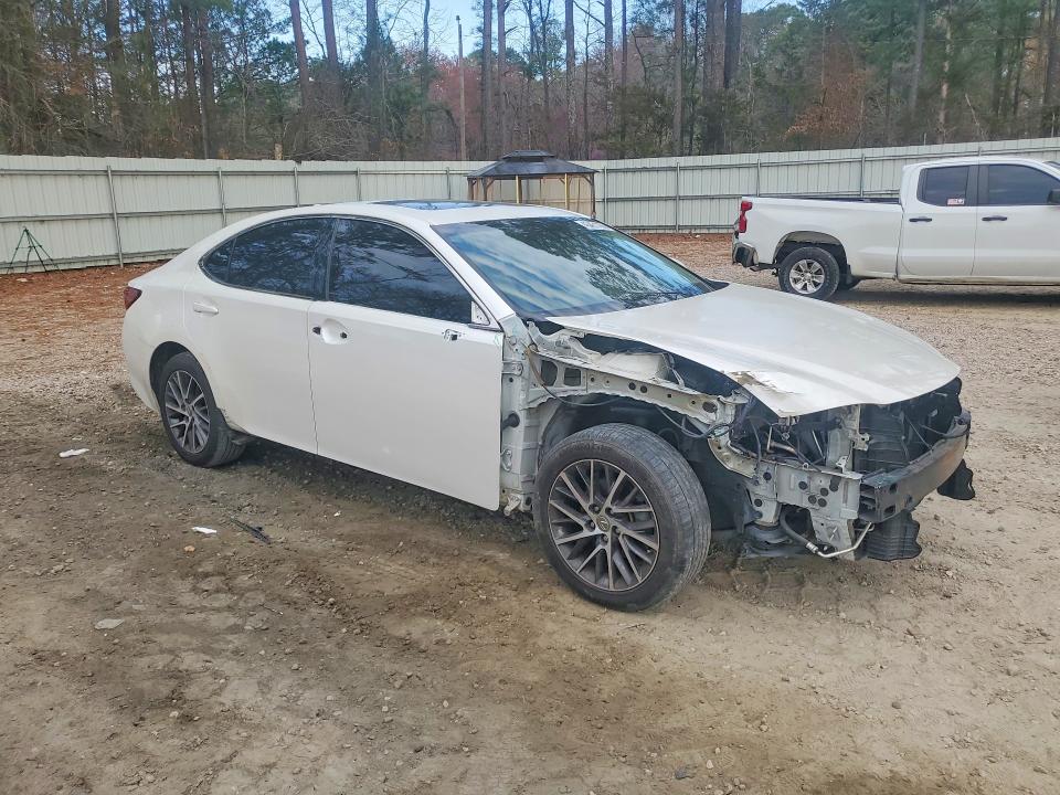 2017 Lexus ES