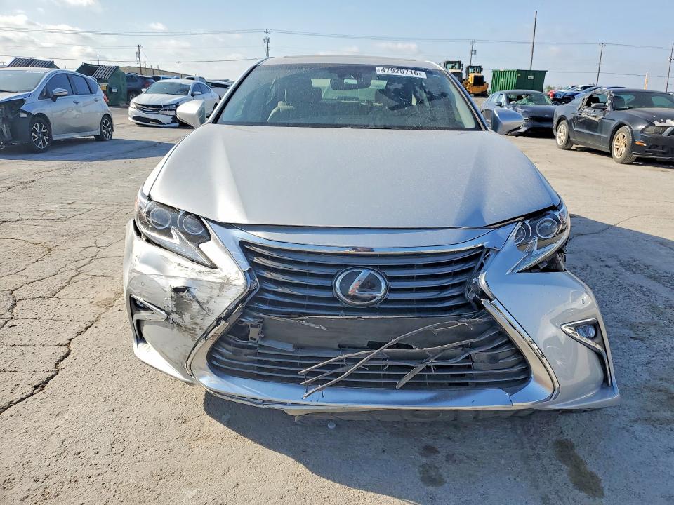 2017 Lexus ES