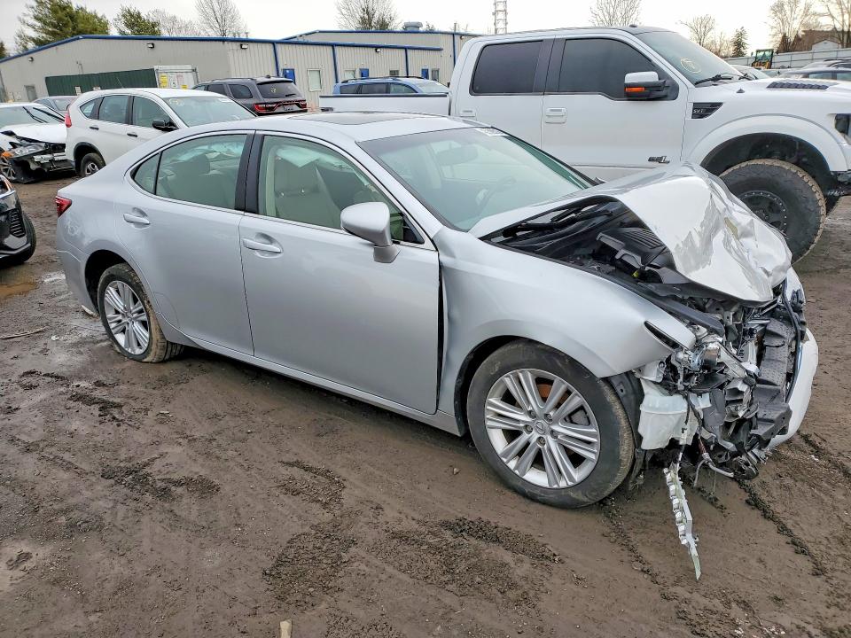 2014 Lexus ES