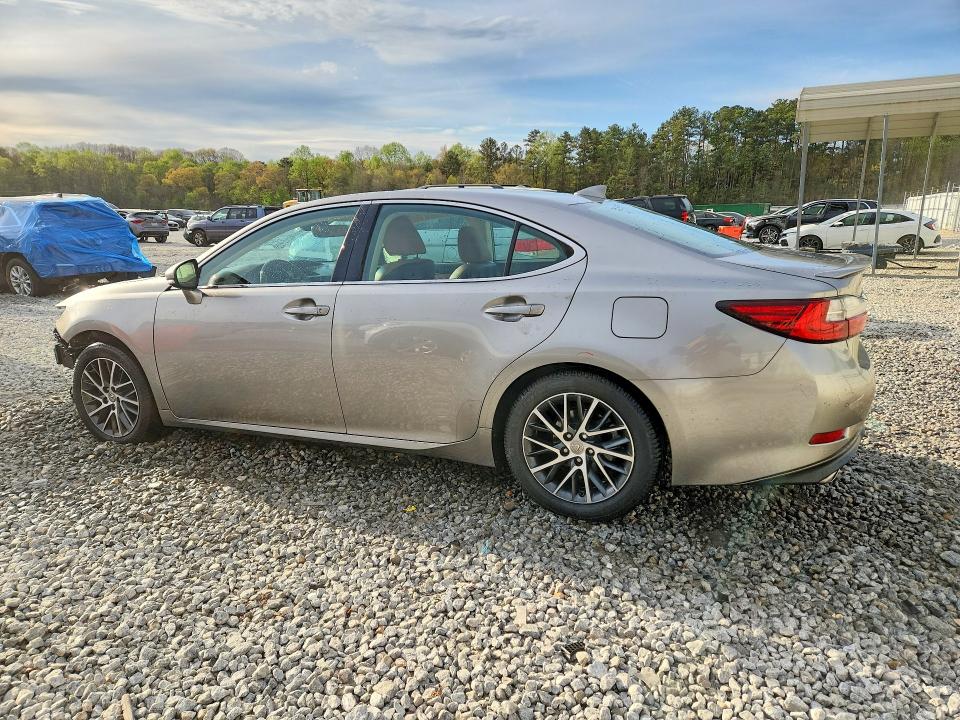 2017 Lexus ES