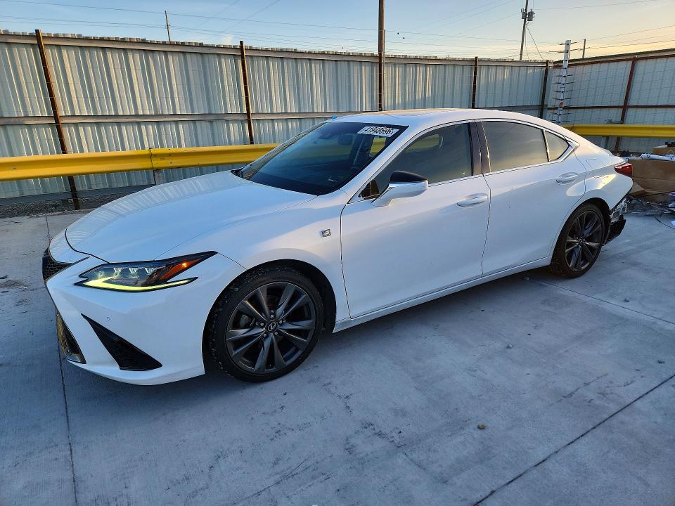 2019 Lexus ES